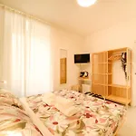 招待所 Domus Paruta